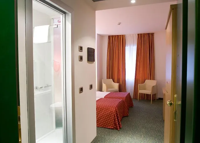 Senator Otel